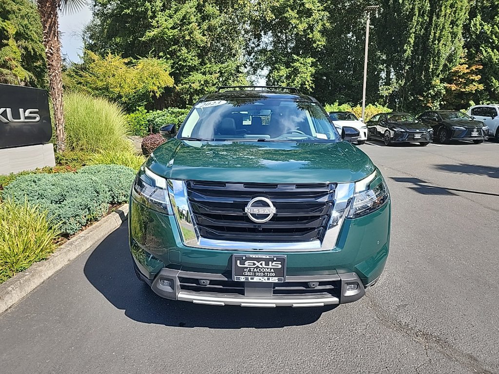 Used 2023 Nissan Pathfinder Platinum w/ Lighting Package (N92) AWD/4WD image 7