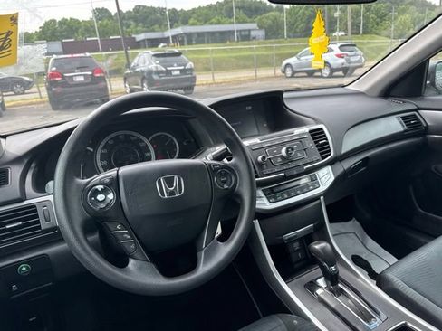 Used 2014 Honda Accord LX image 12