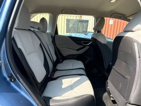 Used 2023 Subaru Forester AWD/4WD image 15