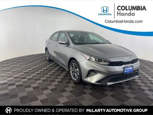 Used 2024 Kia Forte LXS image 1