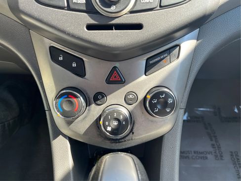 Used 2012 Chevrolet Sonic LT image 26