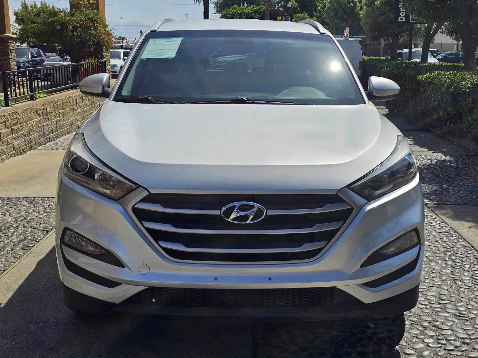 Used 2018 Hyundai Tucson SEL FWD image 2