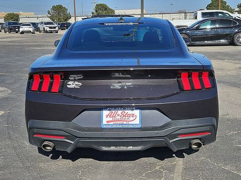 Used 2024 Ford Mustang GT Premium image 6