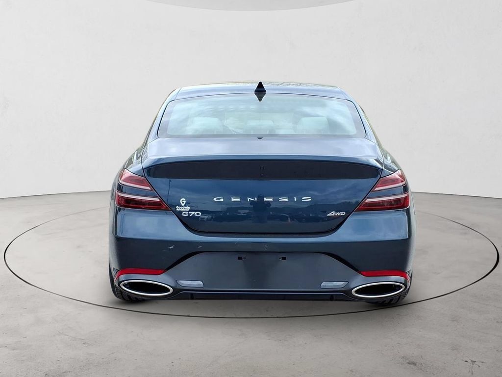 Used 2025 Genesis G70 2.5T AWD/4WD image 6