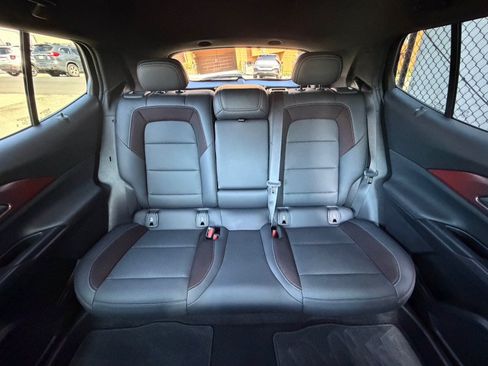 Used 2024 Chevrolet Equinox EV RS FWD image 35
