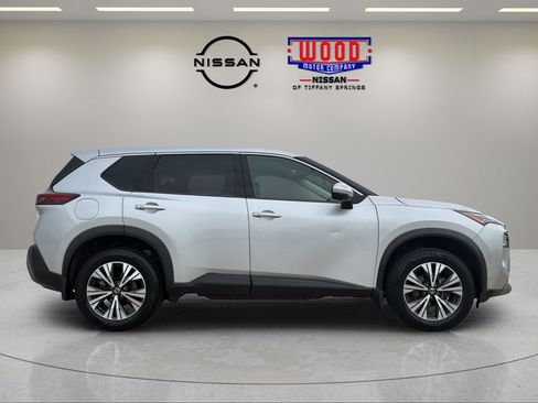 Certified 2021 Nissan Rogue SV AWD/4WD image 2