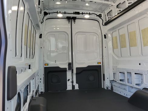 New 2026 Ford Transit 350 148 High Roof Extended RWD image 11
