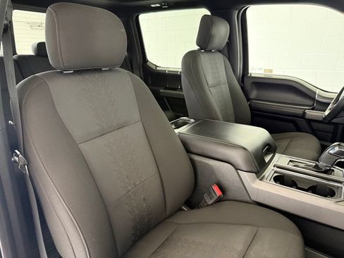 Used 2018 Ford F150 XLT w/ Equipment Group 302A Luxury AWD/4WD image 34