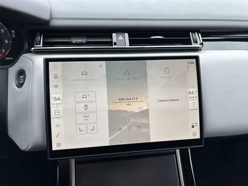 New 2026 Land Rover Range Rover Velar Dynamic SE image 25