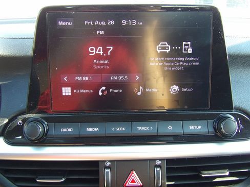 Used 2024 Kia Forte LXS FWD image 17