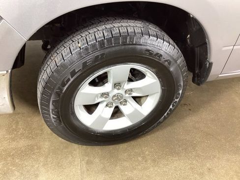 Used 2024 RAM 1500 Classic SLT AWD/4WD image 25