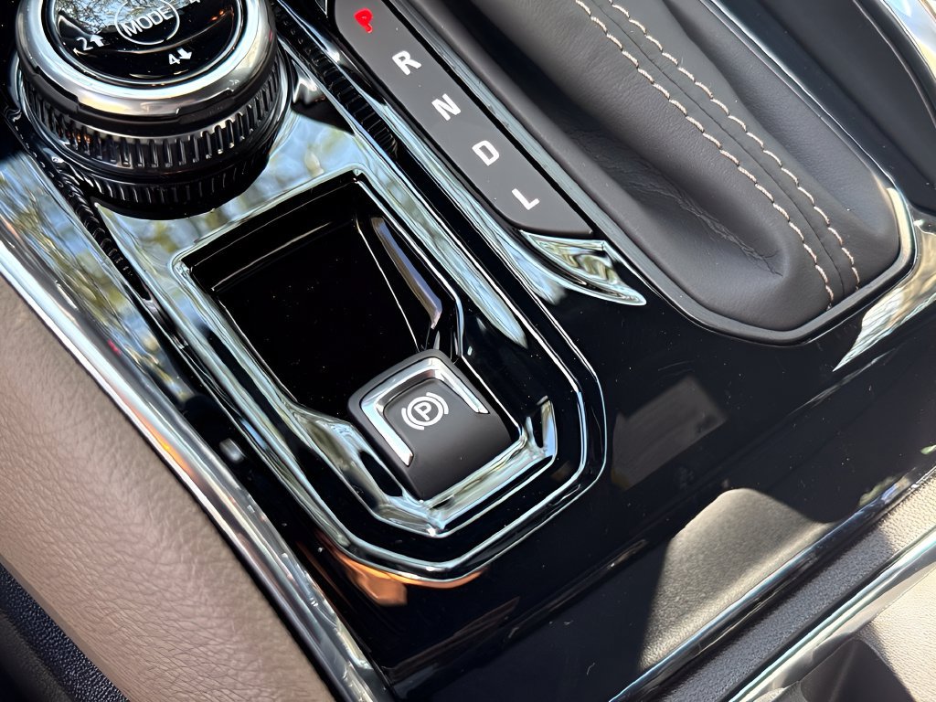 New 2026 GMC Canyon Denali AWD/4WD image 15