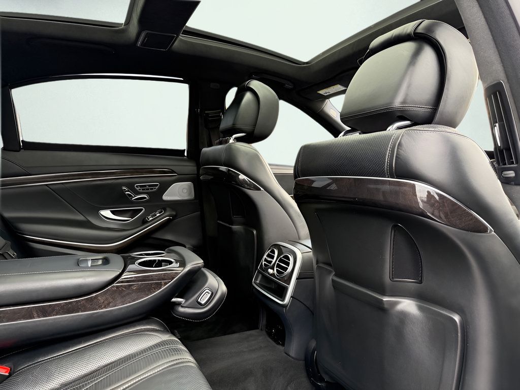 Used 2016 Mercedes-Benz S 63 AMG 4MATIC Sedan image 30
