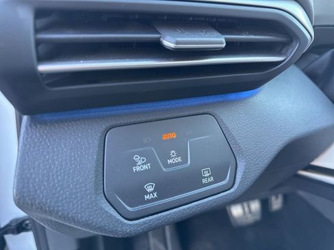 Used 2021 Volkswagen ID.4 1st Edition image 26