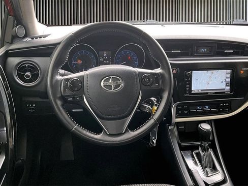 Used 2016 Scion iM image 5