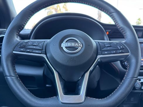 Used 2024 Nissan Kicks SR image 23