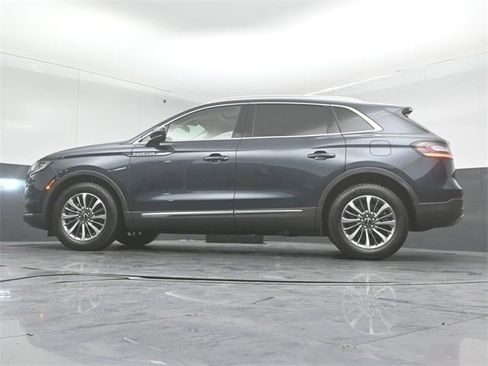 Certified 2023 Lincoln Nautilus Reserve image 36