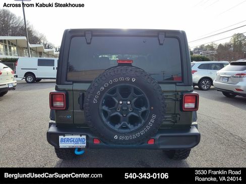 Used 2023 Jeep Wrangler Unlimited w/ 8.4" Radio Group image 5