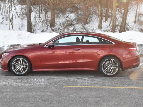 Used 2018 Mercedes-Benz E 400 4MATIC Coupe image 4