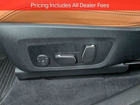 Used 2024 BMW X3 sDrive30i w/ Convenience Package w/ZPA RWD image 20