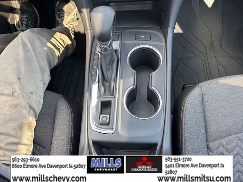 Used 2023 Chevrolet Equinox LT image 23