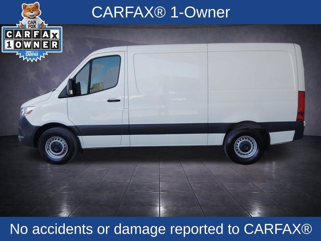 Used 2023 Mercedes-Benz Sprinter 2500 image 2