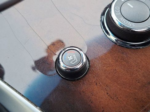 Used 2015 INFINITI QX60 AWD w/ Deluxe Touring Package image 22