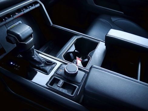 Used 2022 Toyota Tundra Limited image 18