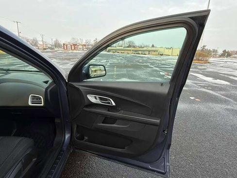 Used 2014 Chevrolet Equinox LT w/ Driver Convenience Package image 33