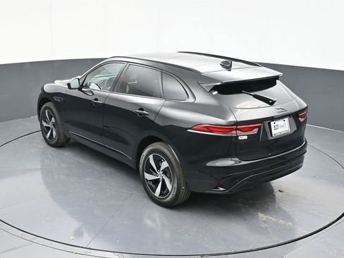Used 2026 Jaguar F-PACE R-Dynamic S image 57