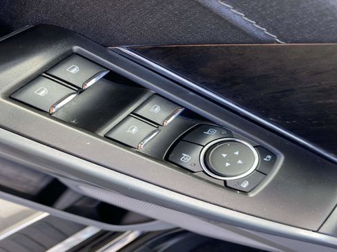 Used 2023 Ford F150 Lariat image 18