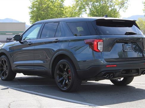 Used 2022 Ford Explorer ST w/ Equipment Group 401A AWD/4WD image 2