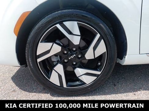 Certified 2024 Kia Soul GT-Line w/ Option Group 020 FWD image 10