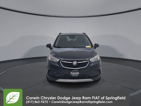 Used 2022 Buick Encore Preferred w/ Safety Package II image 5