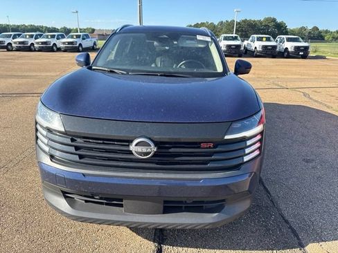 Used 2025 Nissan Kicks SR FWD image 15