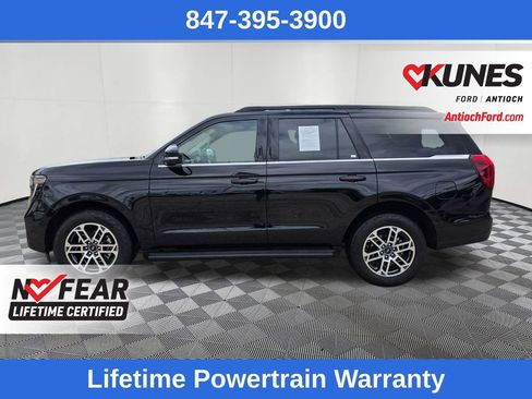 Certified 2025 Ford Expedition Active AWD/4WD image 4