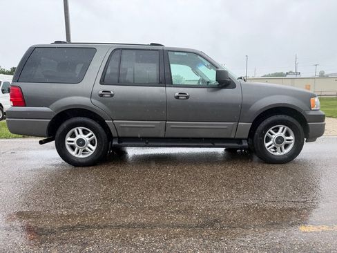 Used 2003 Ford Expedition XLT AWD/4WD image 8