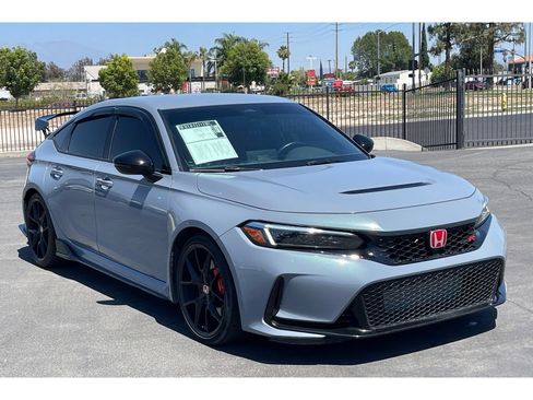 Used 2024 Honda Civic Type R image 8