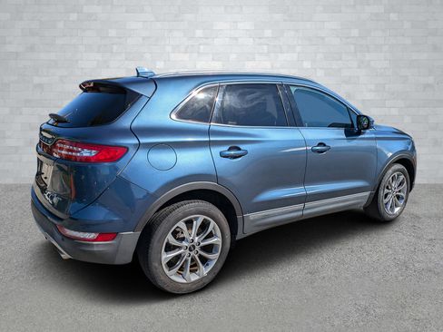Used 2018 Lincoln MKC Select w/ Select Plus Package image 5