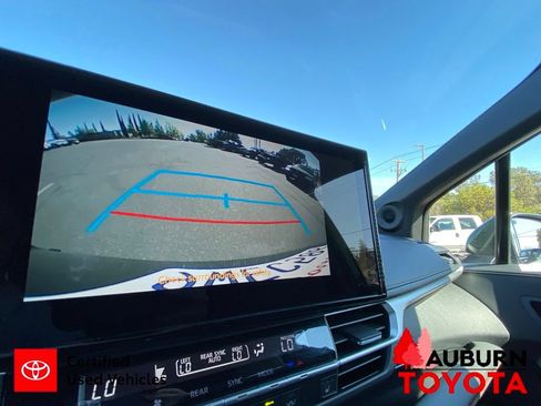 Certified 2025 Toyota Sienna XLE Woodland Edition AWD/4WD image 49