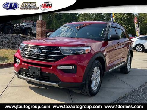 Used 2020 Ford Explorer XLT w/ Equipment Group 202A RWD image 3