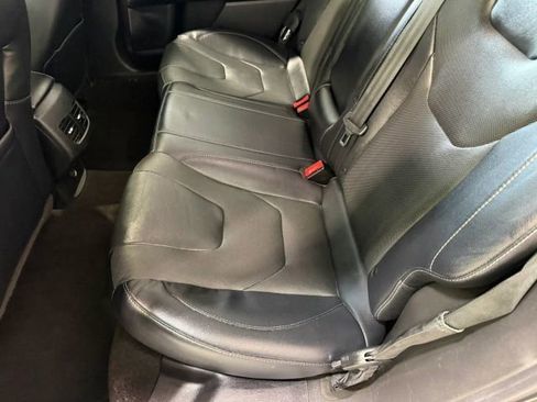 Used 2019 Ford Fusion Titanium image 26