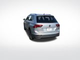 Used 2024 Volkswagen Tiguan SE image 3