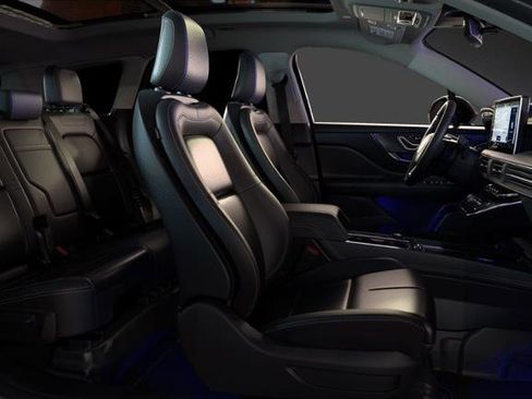New 2023 Lincoln Corsair Reserve w/ Equipment Group 202A AWD/4WD image 27