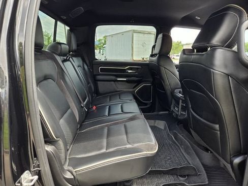 Used 2023 RAM 1500 Laramie AWD/4WD image 18
