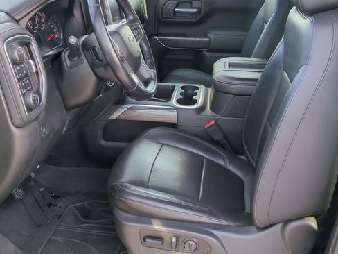 Used 2019 Chevrolet Silverado 1500 LTZ w/ LTZ Premium Package image 8