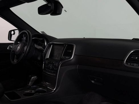 Used 2018 Jeep Grand Cherokee Altitude AWD/4WD image 35