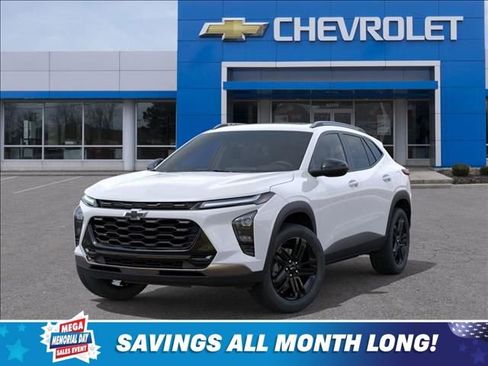 New 2026 Chevrolet Trax ACTIV w/ Sunroof Package FWD image 6