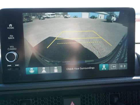 Used 2025 Honda CR-V Sport-L image 16