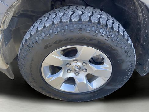 Used 2021 RAM 1500 Big Horn image 17